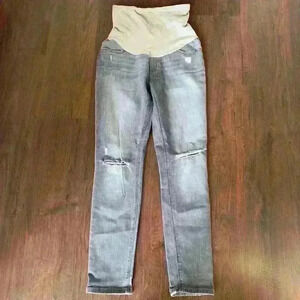 DL1961 Martiny over the bomb distressed knees denim